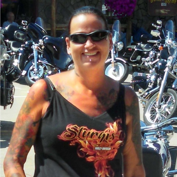 Meet the Posher - Picture 5 of 6